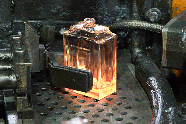 glass container manufacturing